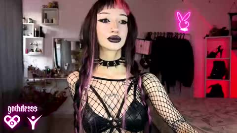    online show from 03-15-26, 04:18