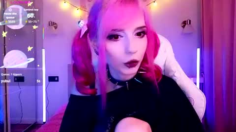 Snapshot of gothiclali chatting on 06-22-26, 10:29 gothiclali online show from 06-22-26, 10:29
