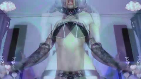        online show from 05-06-26, 04:08
