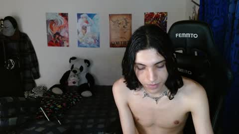 Snapshot of gowther__ chatting on 12-22-24, 04:06 angelito tu novio online show from 12-22-24, 04:06
