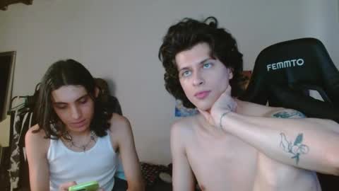 Snapshot of gowther__ chatting on 02-05-25, 02:59 angelito tu novio online show from 02-05-25, 02:59