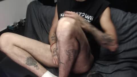 Snapshot of gowtherrrr_ chatting on 03-31-26, 02:57 Manolo modelo independiente online show from 03-31-26, 02:57