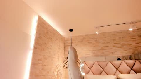 Snapshot of grace_daviss chatting on 03-19-26, 10:52 GRACE online show from 03-19-26, 10:52