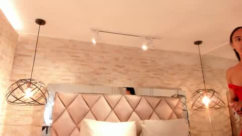 Snapshot of grace_daviss chatting on 03-24-26, 10:09 GRACE online show from 03-24-26, 10:09