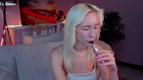 Mary online show from 02-05-26, 03:55