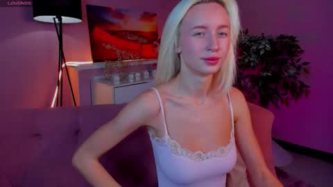 Mary online show from 02-09-26, 03:54