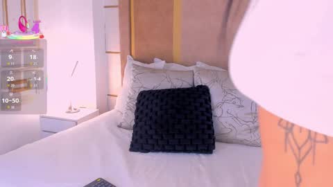 Grace Dupont online show from 10-08-25, 11:13