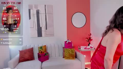 Zuly online show from 12-20-25, 09:11