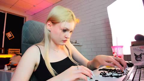 Grace Glamour online show from 01-09-25, 11:36