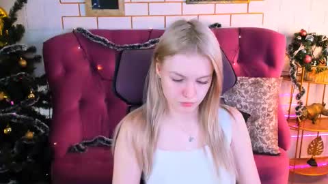 Grace Glamour online show from 12-22-25, 09:06