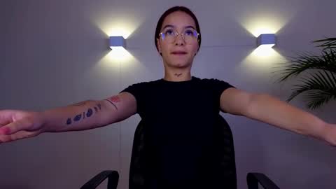 Snapshot of gracehall chatting on 02-21-26, 11:11 Grace online show from 02-21-26, 11:11