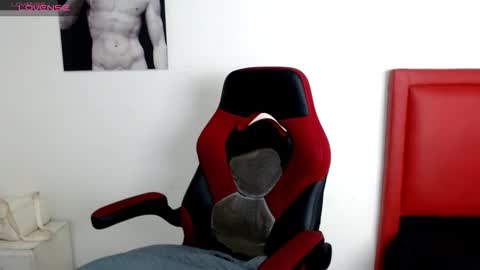 Grace Woe online show from 11-03-25, 03:41