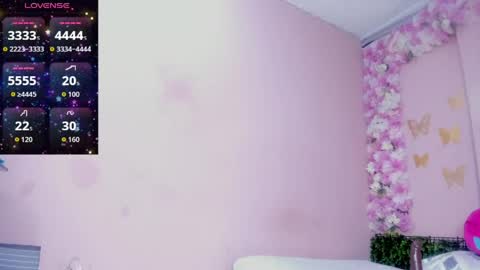 Mi Name is violeta  online show from 05-13-26, 01:08