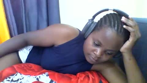 grannylover_ online show from 10-19-25, 07:53