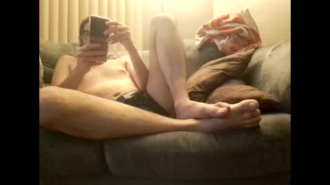 Snapshot of gratiotony chatting on 02-07-25, 07:29 Get US to 1000 you wont be disapointed online show from 02-07-25, 07:29