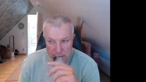grau197077 online show from 07-14-26, 09:03