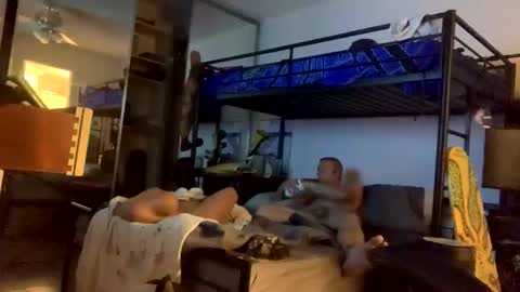 Snapshot of grd137 chatting on 01-16-26, 09:02 grd137 online show from 01-16-26, 09:02