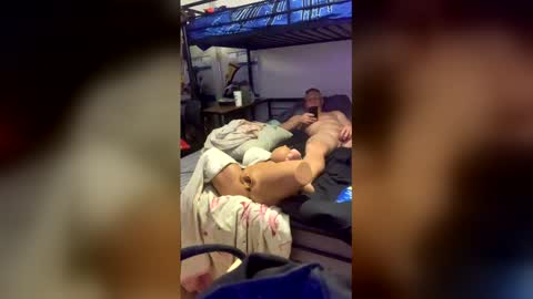 Snapshot of grd137 chatting on 01-17-26, 08:52 grd137 online show from 01-17-26, 08:52