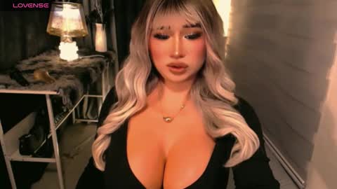 PAULATHEONE online show from 10-12-25, 11:04