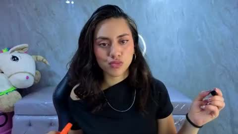 Snapshot of grecia_soler_a chatting on 06-18-26, 12:53 Grecia online show from 06-18-26, 12:53