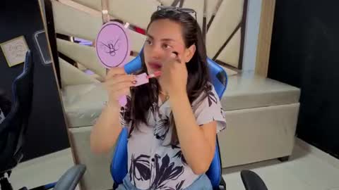 Snapshot of grecia_soler_a chatting on 07-06-26, 12:57 Grecia online show from 07-06-26, 12:57