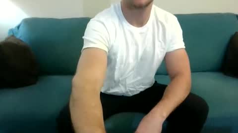 Snapshot of green821821 chatting on 10-26-25, 03:51 green821821 online show from 10-26-25, 03:51