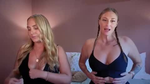 Green Eyed Goddess online show from 01-06-26, 08:45