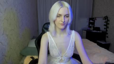 Lilith online show from 01-18-25, 01:08