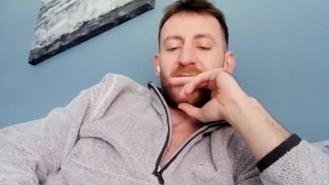 Snapshot of greendiamon chatting on 01-10-25, 11:22 greendiamon online show from 01-10-25, 11:22