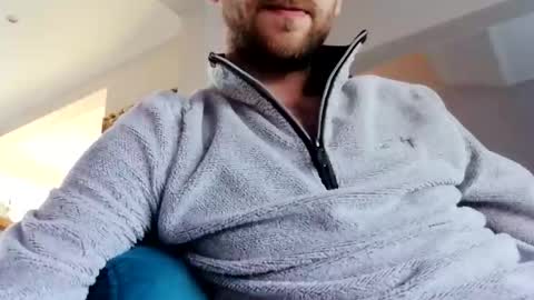 Snapshot of greendiamon chatting on 01-10-25, 02:34 greendiamon online show from 01-10-25, 02:34