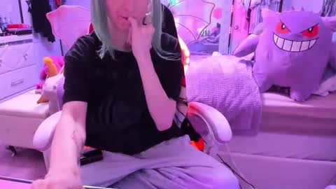 GreenEyedLovexo online show from 11-28-25, 02:42