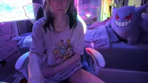 GreenEyedLovexo online show from 01-07-26, 06:49