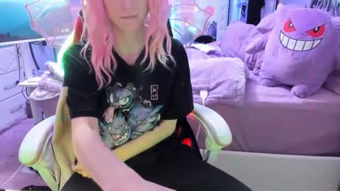 Snapshot of greeneyedlovexo chatting on 02-27-26, 06:41 GreenEyedLovexo online show from 02-27-26, 06:41