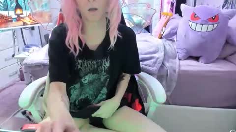 Snapshot of greeneyedlovexo chatting on 03-01-26, 06:32 GreenEyedLovexo online show from 03-01-26, 06:32