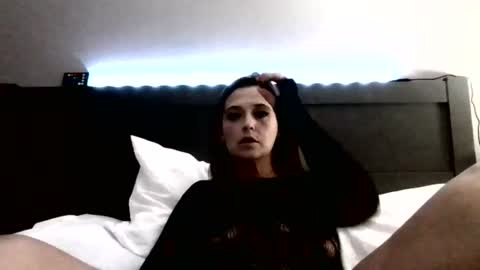 GreenEyedRocker online show from 08-02-26, 05:39