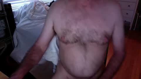 Snapshot of greenpolarbear chatting on 01-01-25, 09:41 K online show from 01-01-25, 09:41