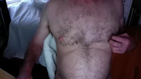 Snapshot of greenpolarbear chatting on 01-02-25, 09:07 K online show from 01-02-25, 09:07