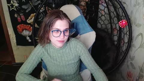 Lina online show from 05-05-26, 11:51