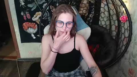 Lina online show from 06-10-26, 12:37