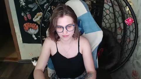 Lina online show from 06-15-26, 10:17