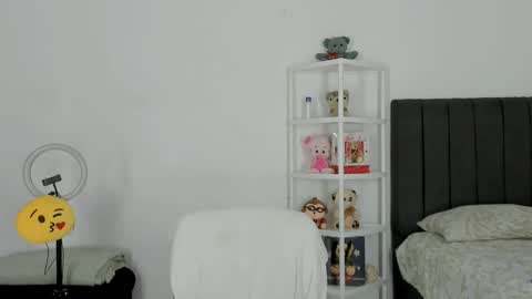 Gregori online show from 09-22-25, 07:27