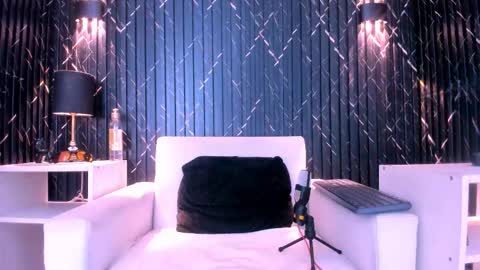 GregorySforza online show from 02-19-26, 09:00