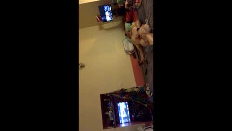 Snapshot of grekopix chatting on 09-11-25, 11:05 grekopix online show from 09-11-25, 11:05