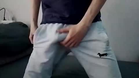 Felix online show from 10-31-25, 09:10