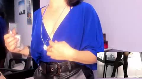 Snapshot of greta_borbon chatting on 07-24-26, 11:30 Greta online show from 07-24-26, 11:30