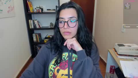 Greta online show from 09-10-25, 06:02