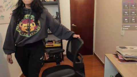 Greta online show from 11-26-25, 12:22