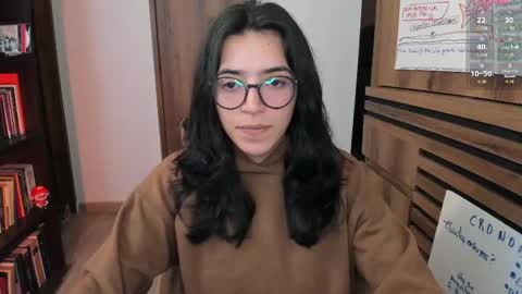 Snapshot of gretagat chatting on 05-08-26, 01:44 Greta online show from 05-08-26, 01:44