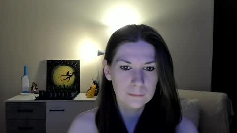 Snapshot of gretamiln chatting on 02-19-26, 12:39 Greta online show from 02-19-26, 12:39