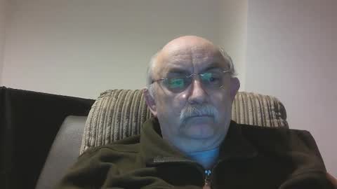 Snapshot of grey_dom chatting on 01-18-26, 12:36 Master Sir online show from 01-18-26, 12:36